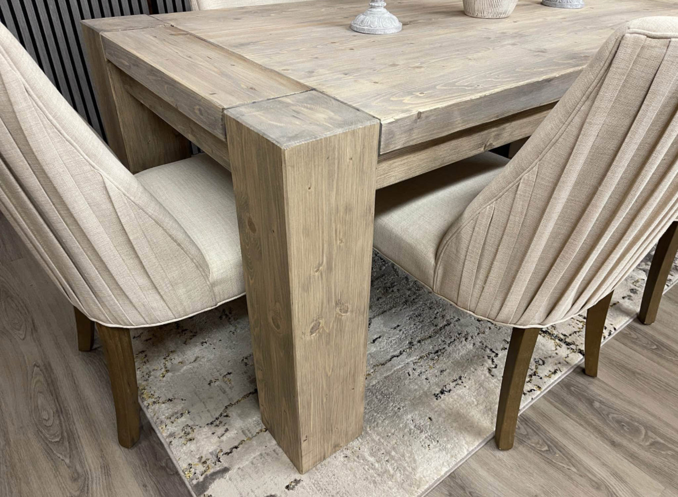 Montana Dining Table and 6 Cotswold Chairs