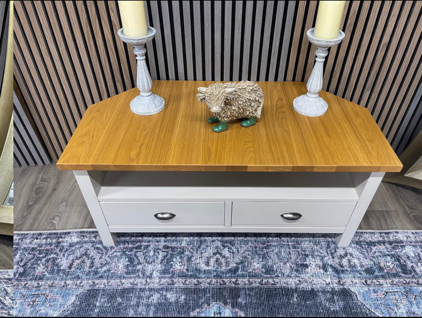 M&S Tv Unit