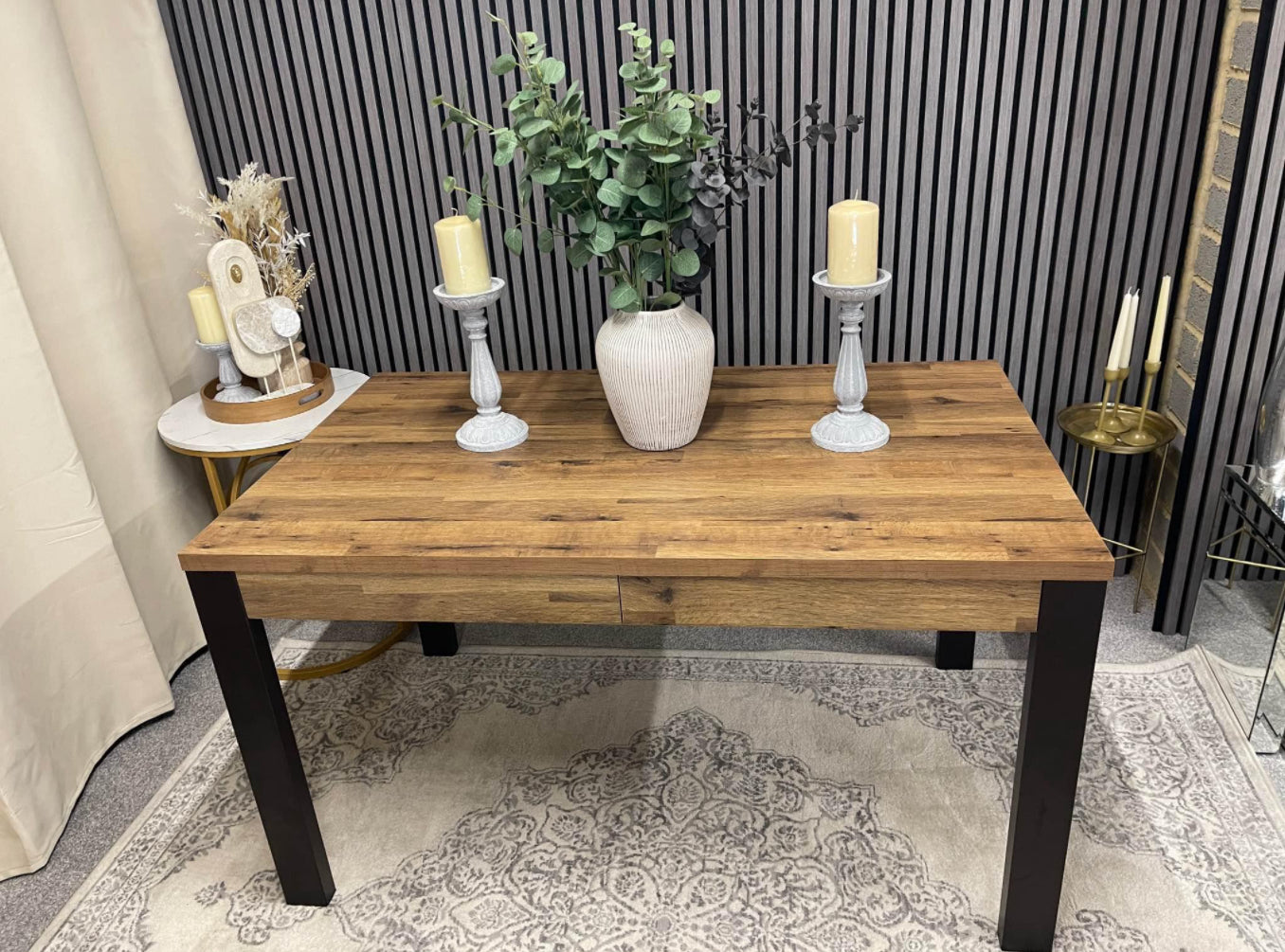 Next Bronx Dining Table