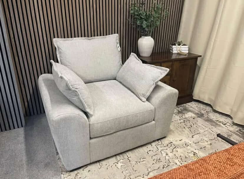 Snuggle Chair