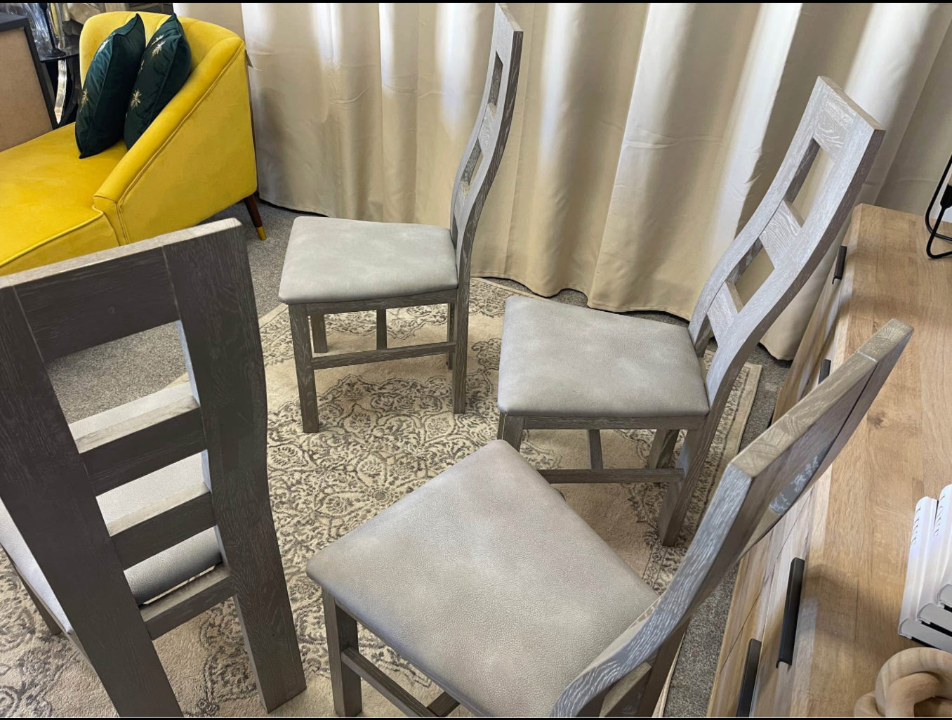 Dining Chairs x4