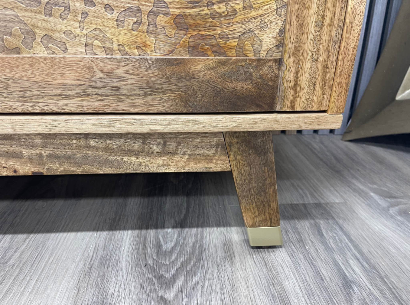 Next Mango Wood Tv Unit