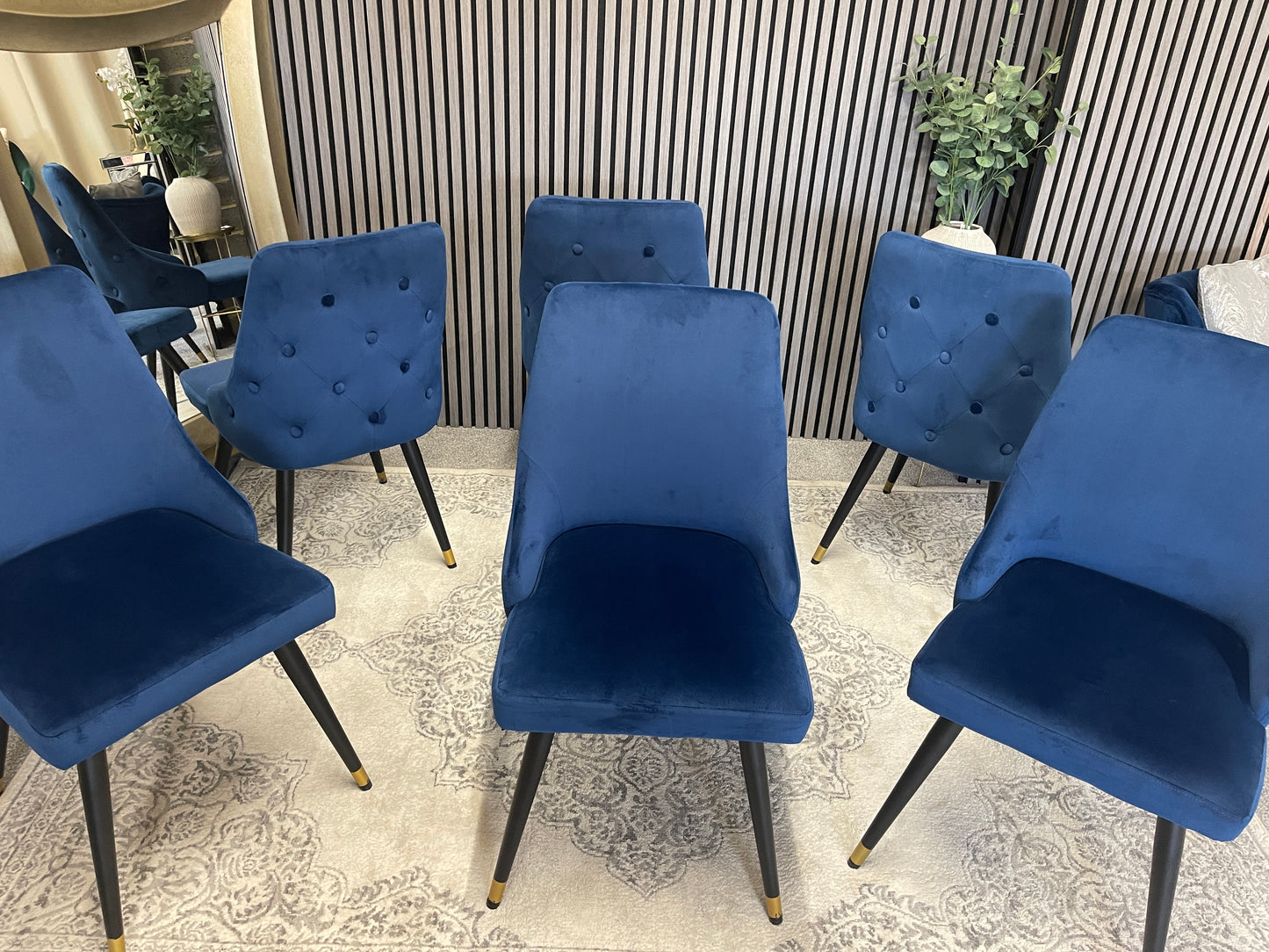 Dining chairs x6