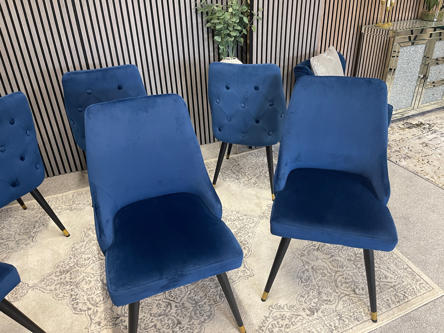 Dining chairs x6