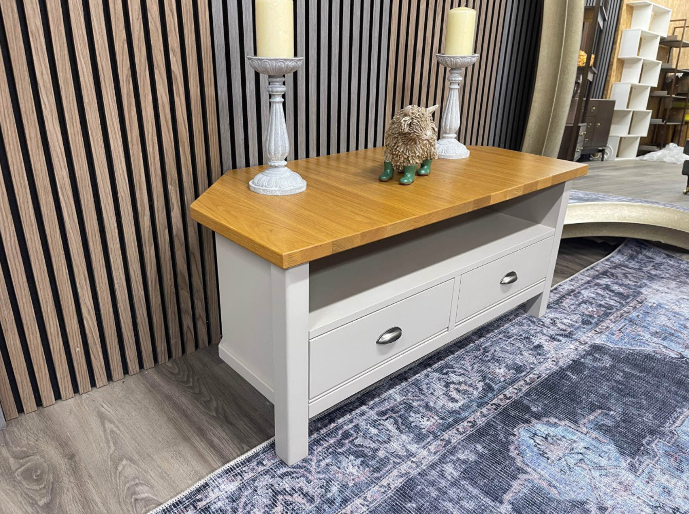 M&S Tv Unit