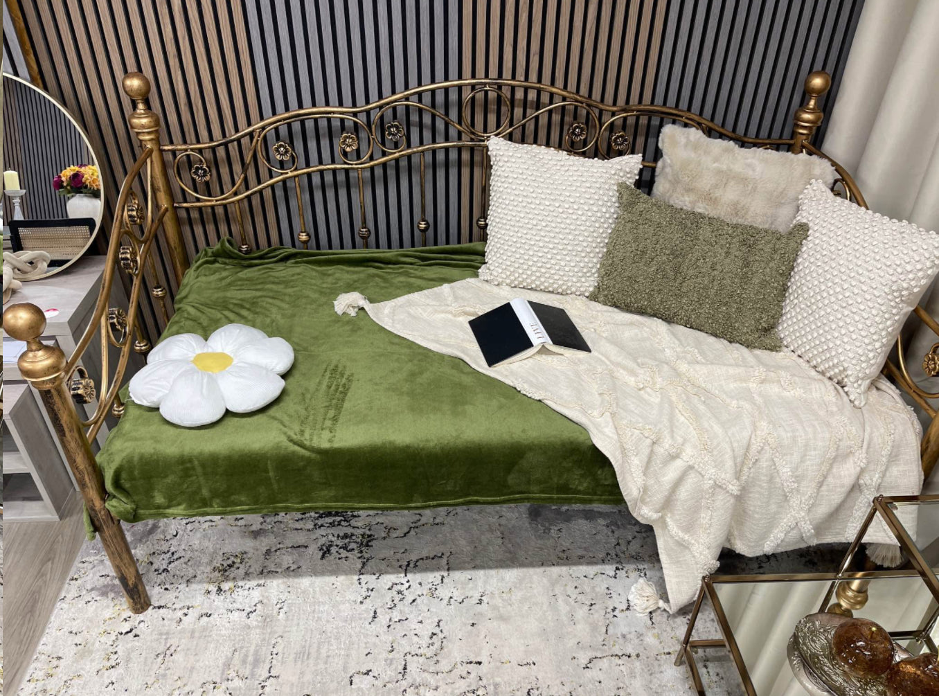 Antique Brass Effect Day Bed With Mattress