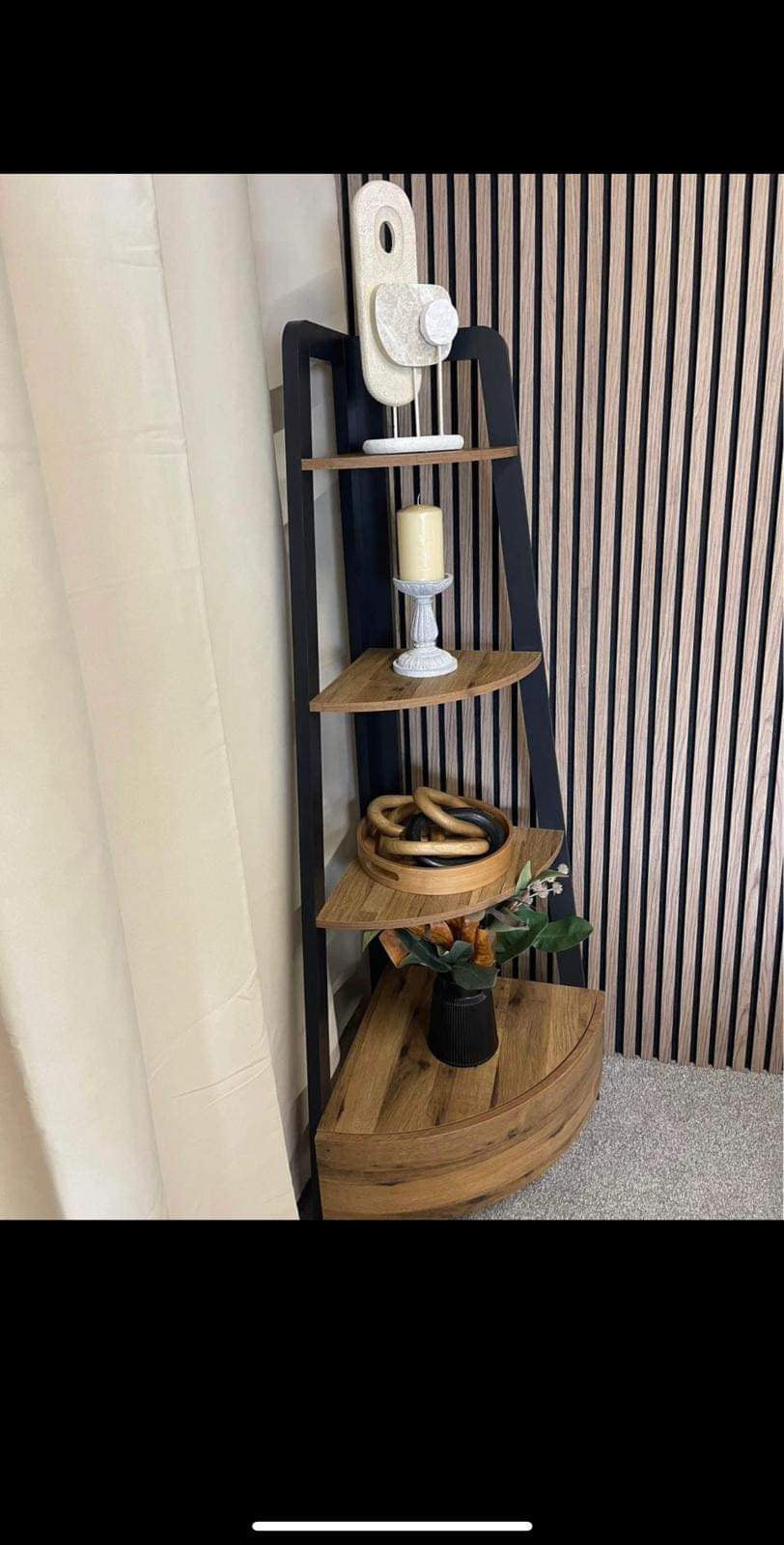 Corner Ladder Shelf