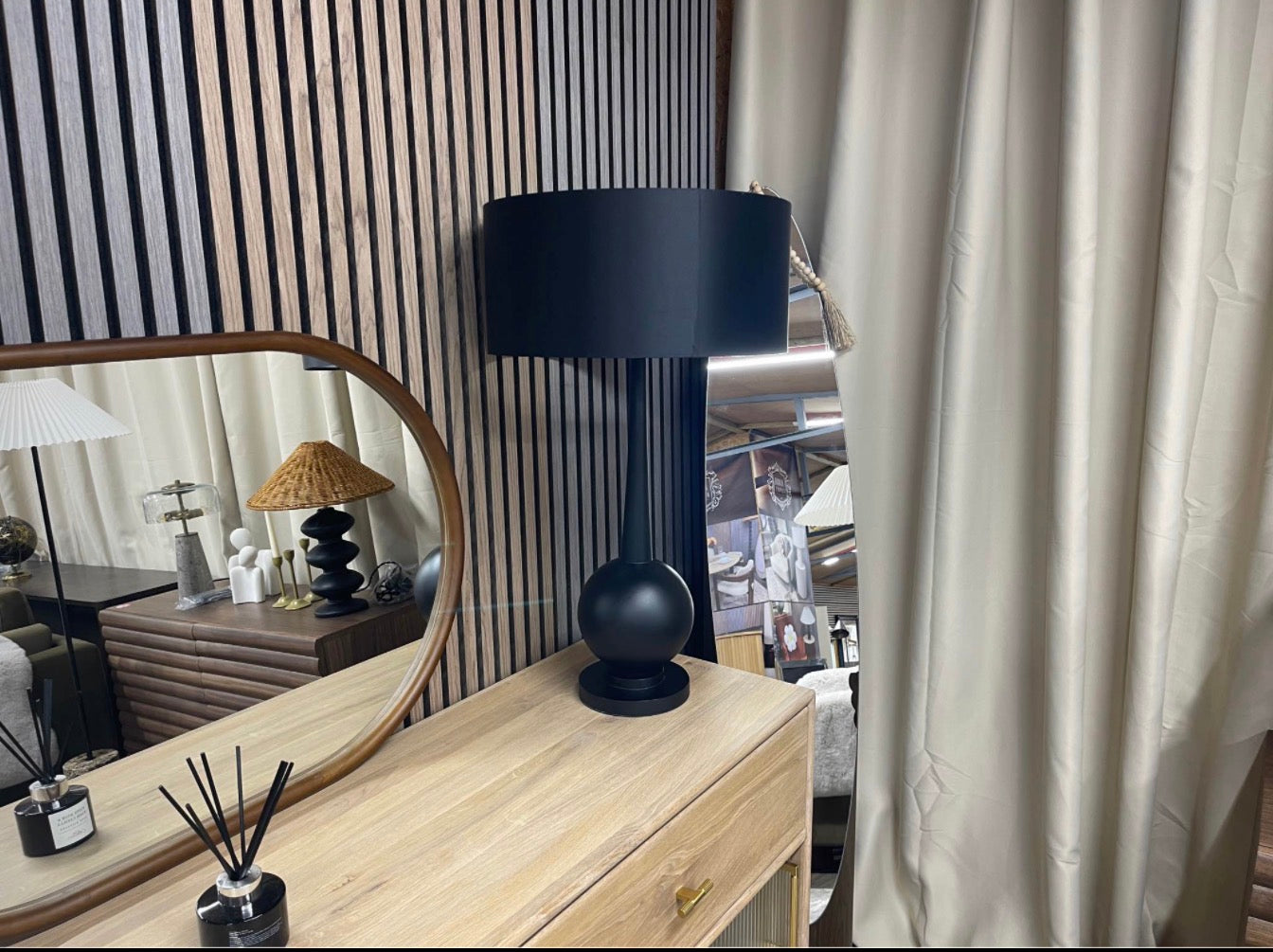 Astley Black Lamp