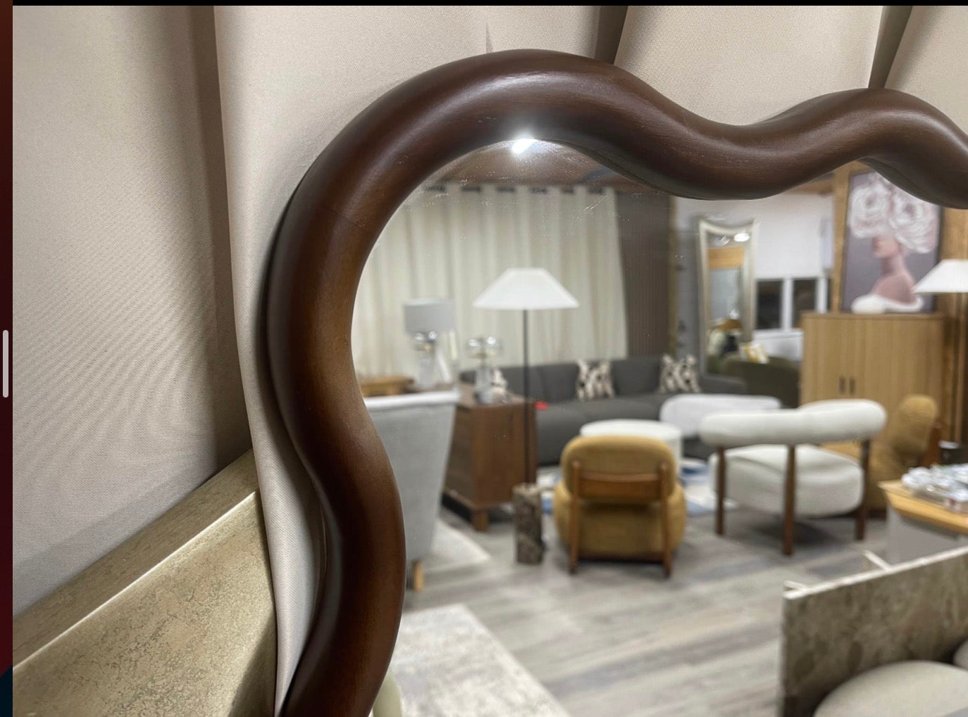 Wavy Wall Mirror