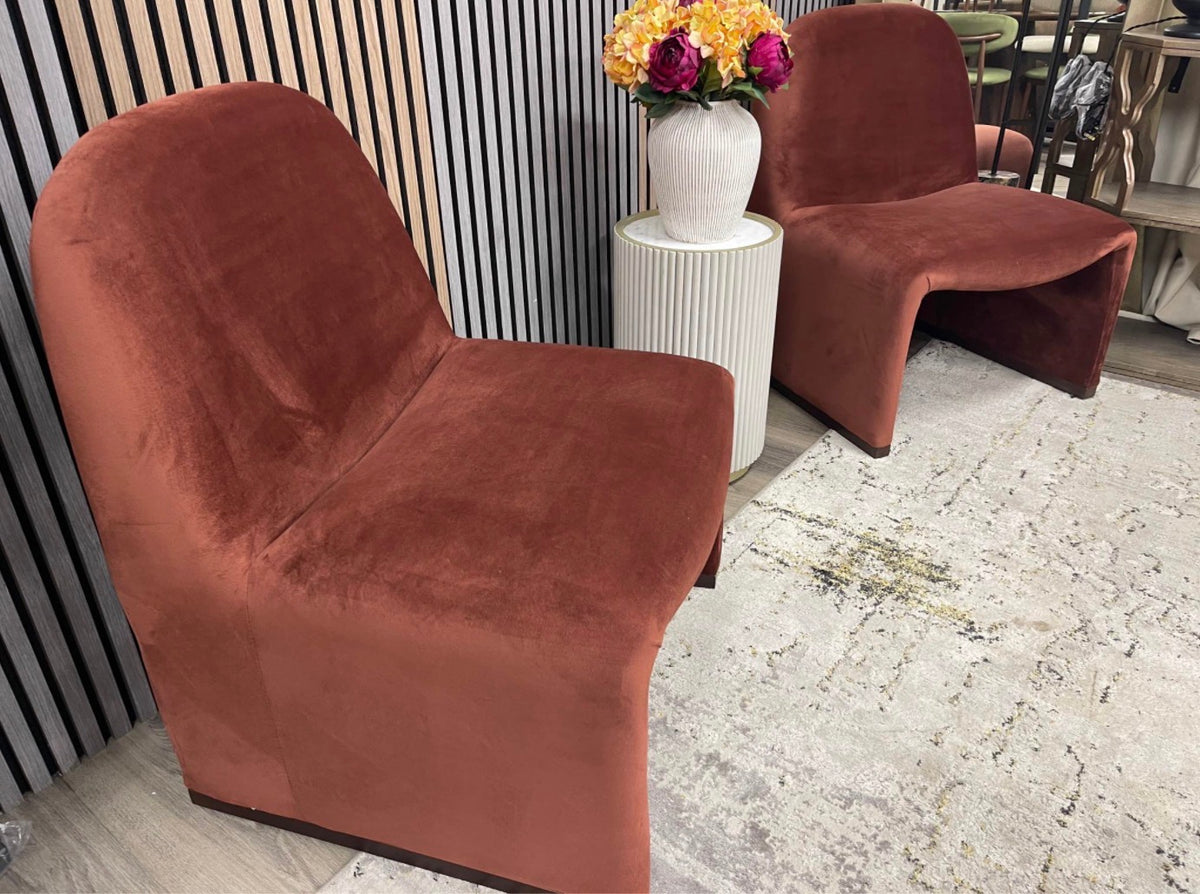 Set Of 2 Arlet Velvet Accent Chairs