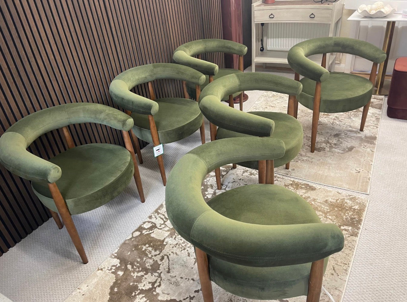 Elan Carver Dining Chairs x6