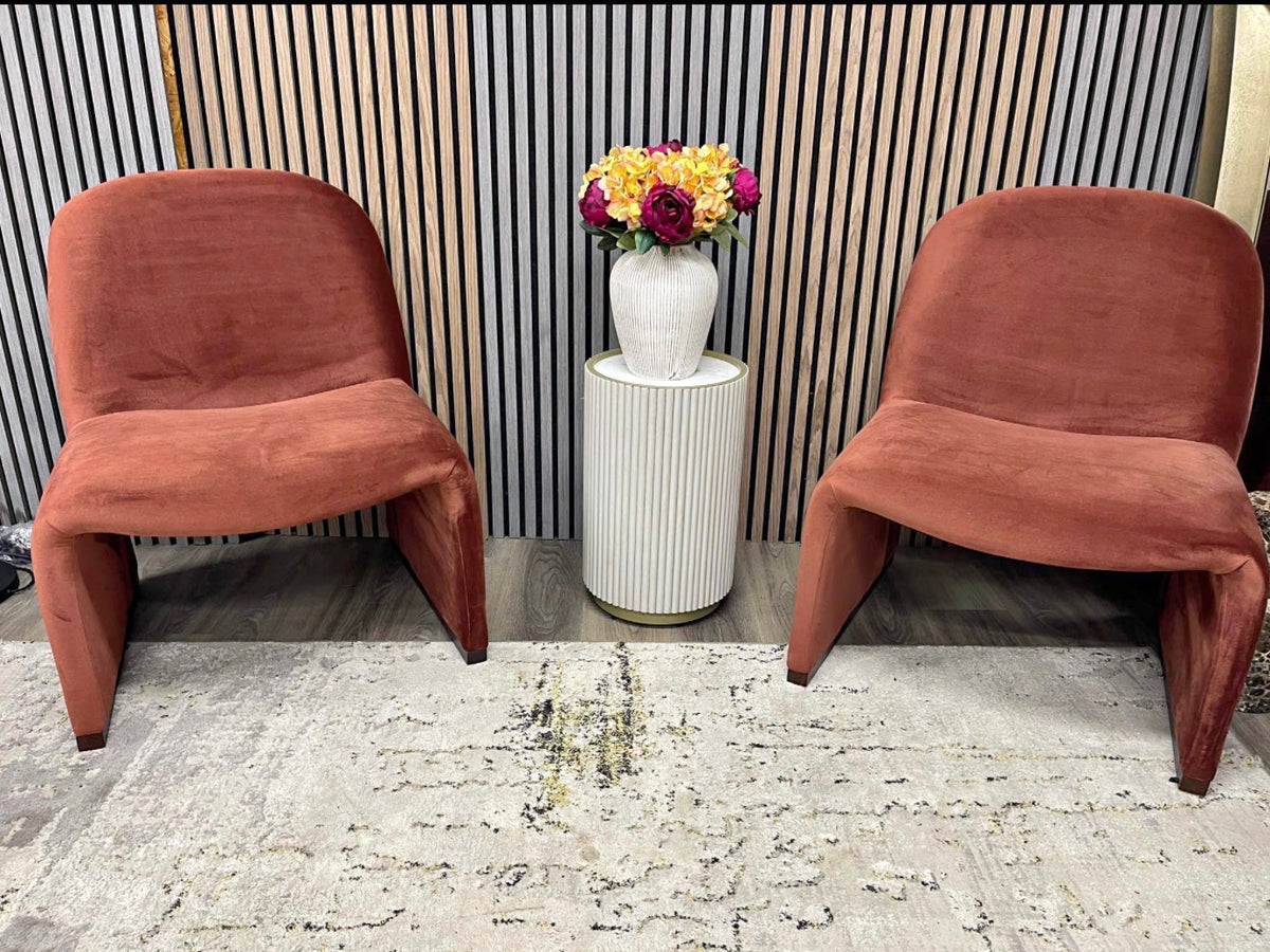 Set Of 2 Arlet Velvet Accent Chairs