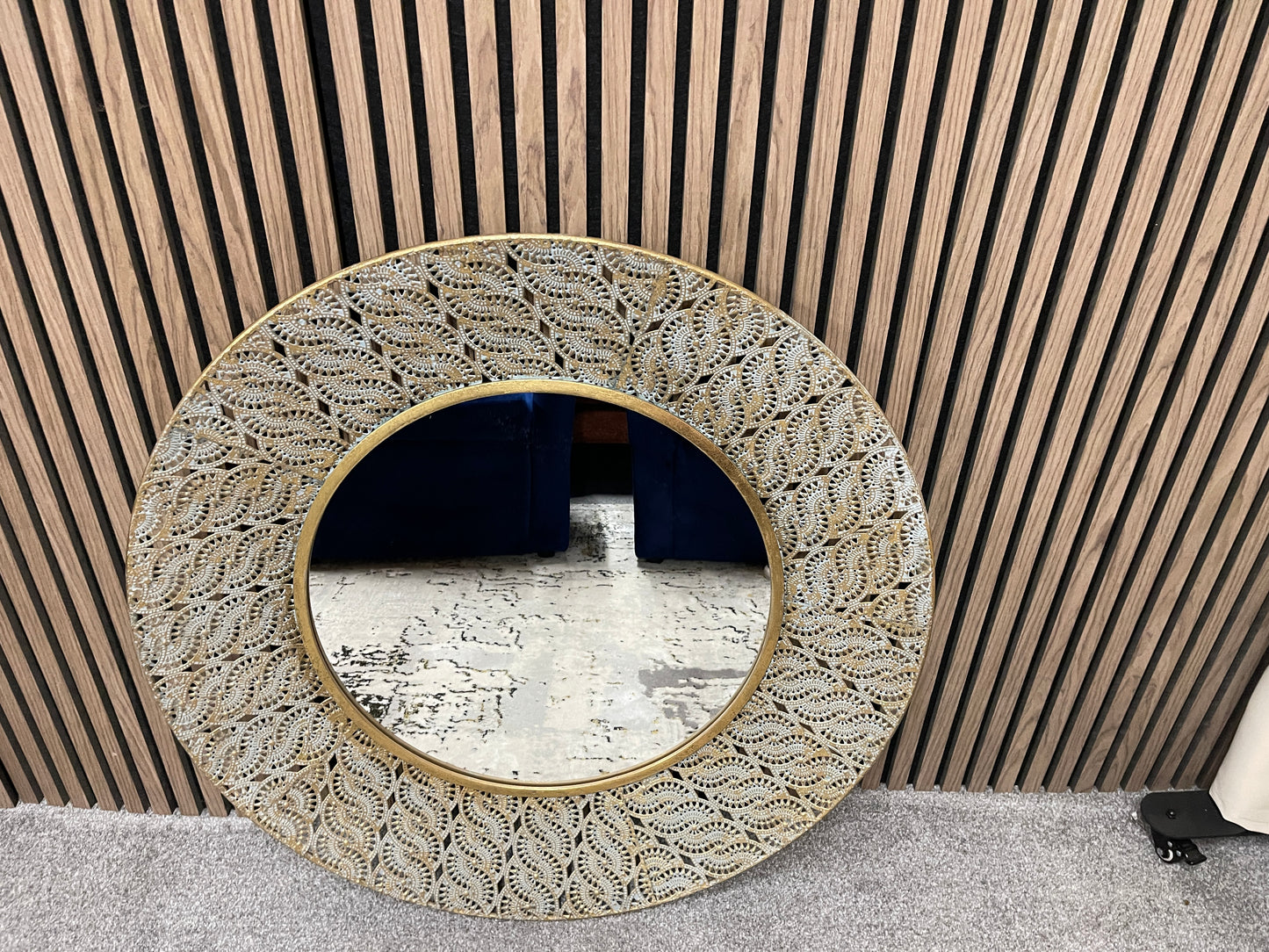 Round antique gold effect mirror