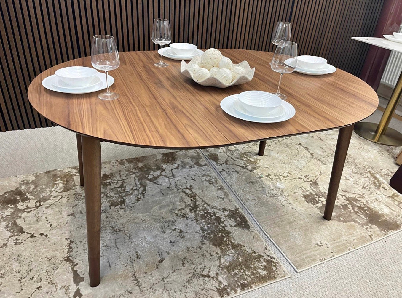 Montreux Round Wooden Extendable Dining Table