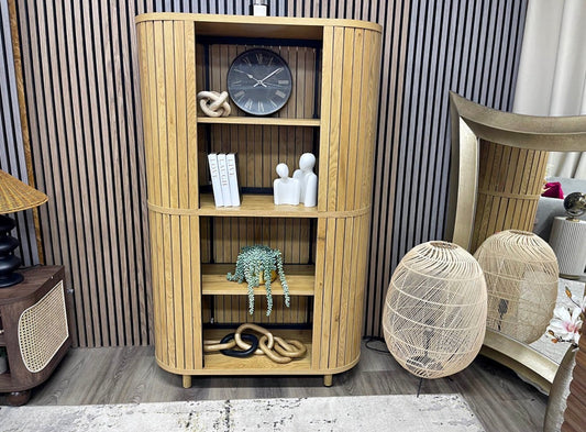 Wooden Bookcase/Cabinet