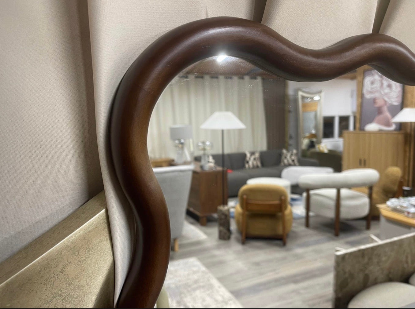 Wavy Wall Mirror