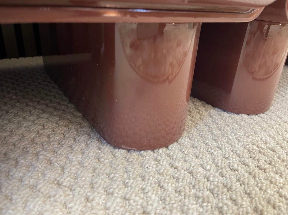 Set Of 2 Gloss Burgundy Bedside Tables