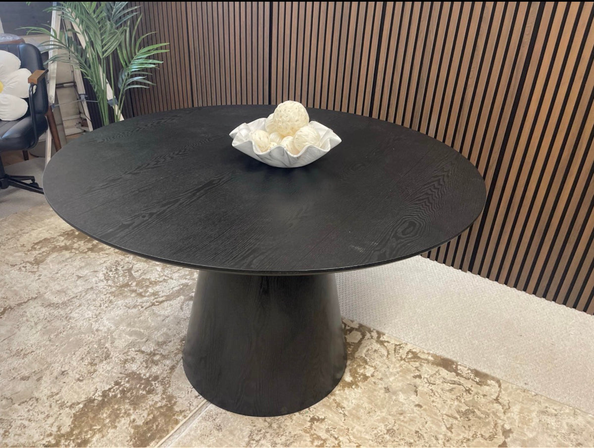 Black Wooden Round Dining Table