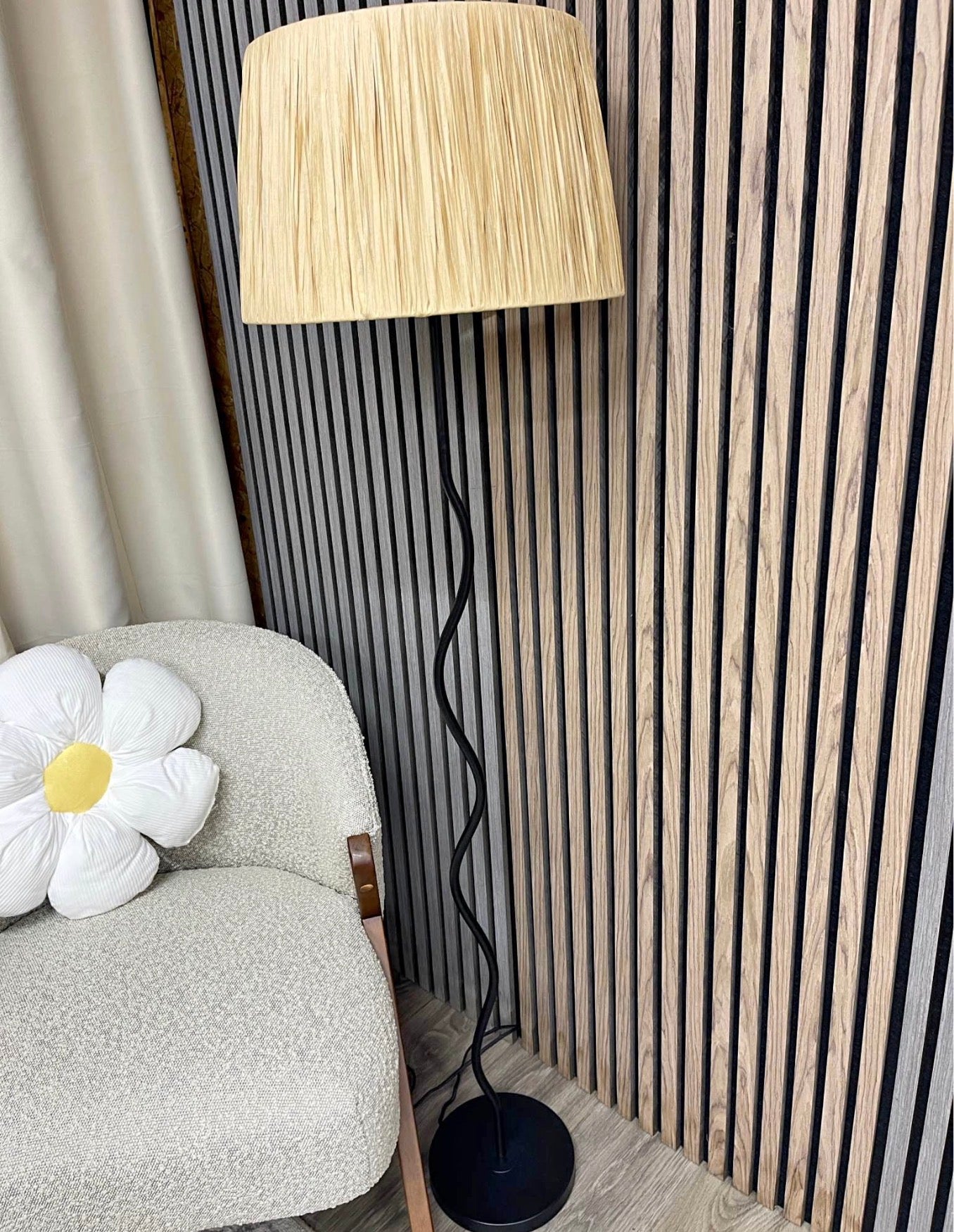 Raffia Floor Lamp