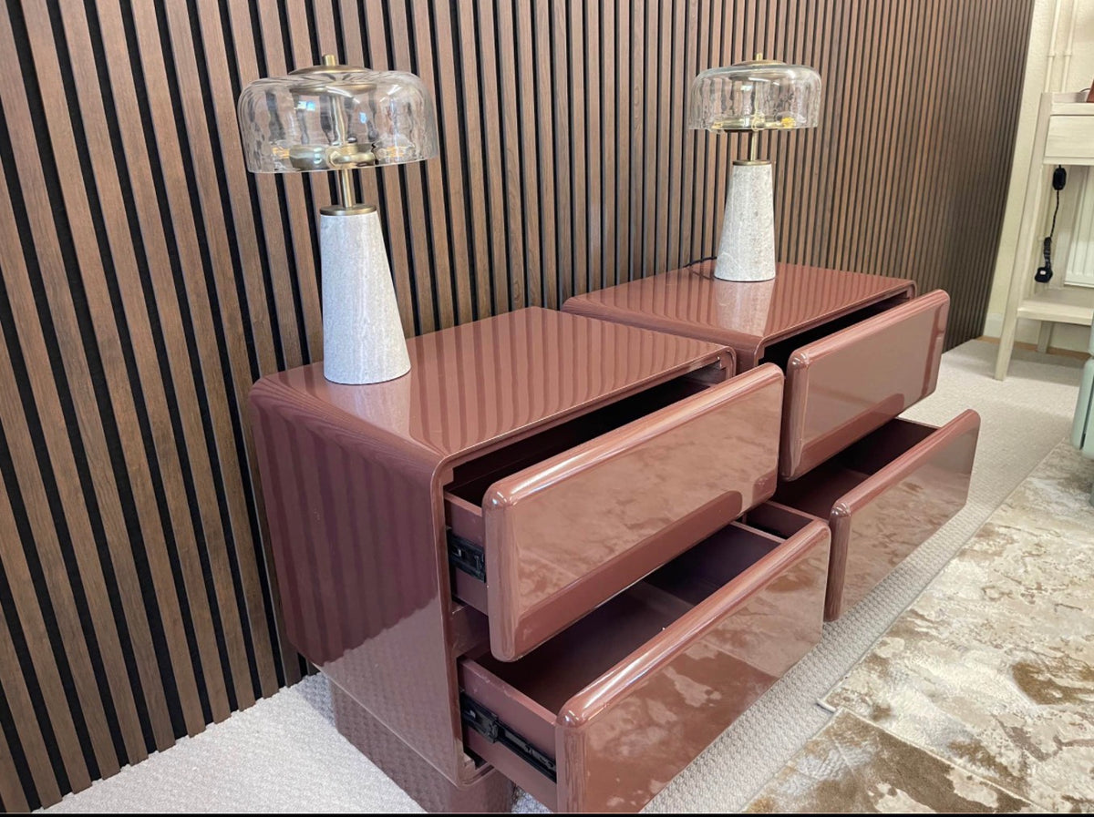 Set Of 2 Gloss Burgundy Bedside Tables